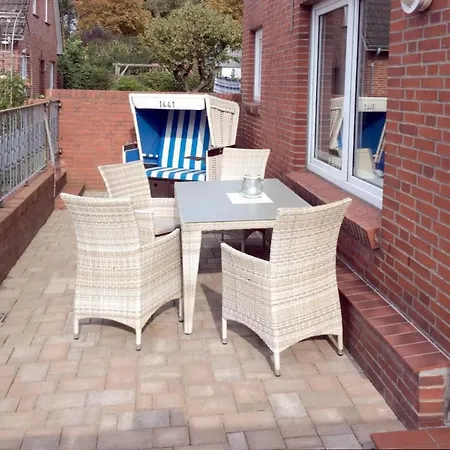 Badestra_e 90_ Whg_1 Апартаменты *